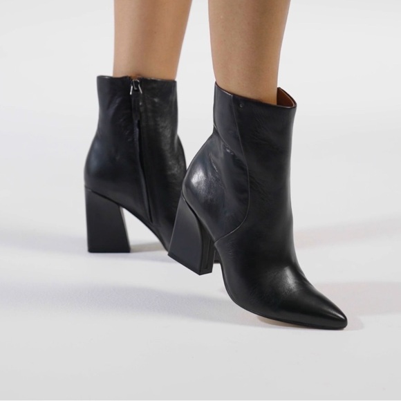 Franco Sarto Women’s Vesi Booties - Picture 3 of 12